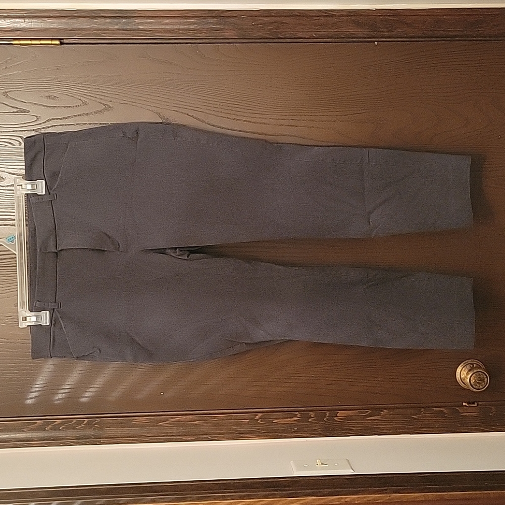 OLD NAVY Size 16 Dark Gray High-Rise Pixie Pants